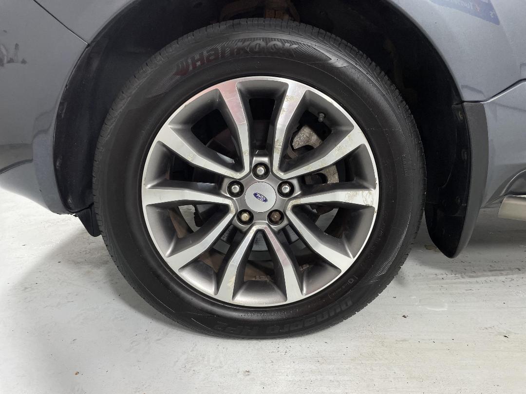 Photo '10' of Ford Territory