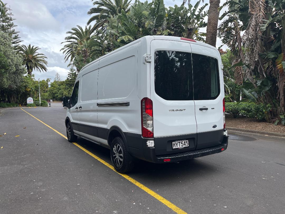 Photo '5' of Ford Transit