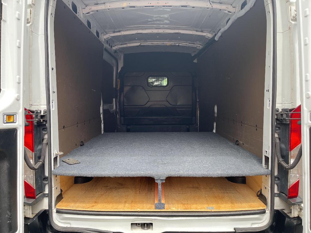 Photo '14' of Ford Transit