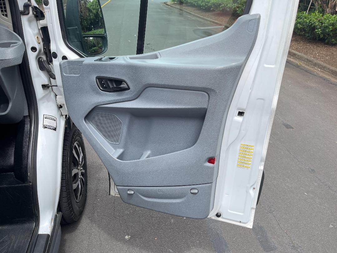 Photo '15' of Ford Transit