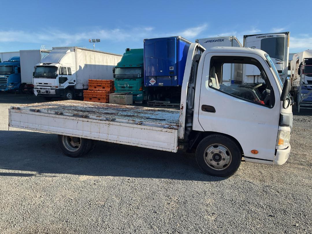 Photo '19' of Foton Aumark BJ1051 Flat Deck Photo '19' of Foton Aumark BJ1051 Flat Deck