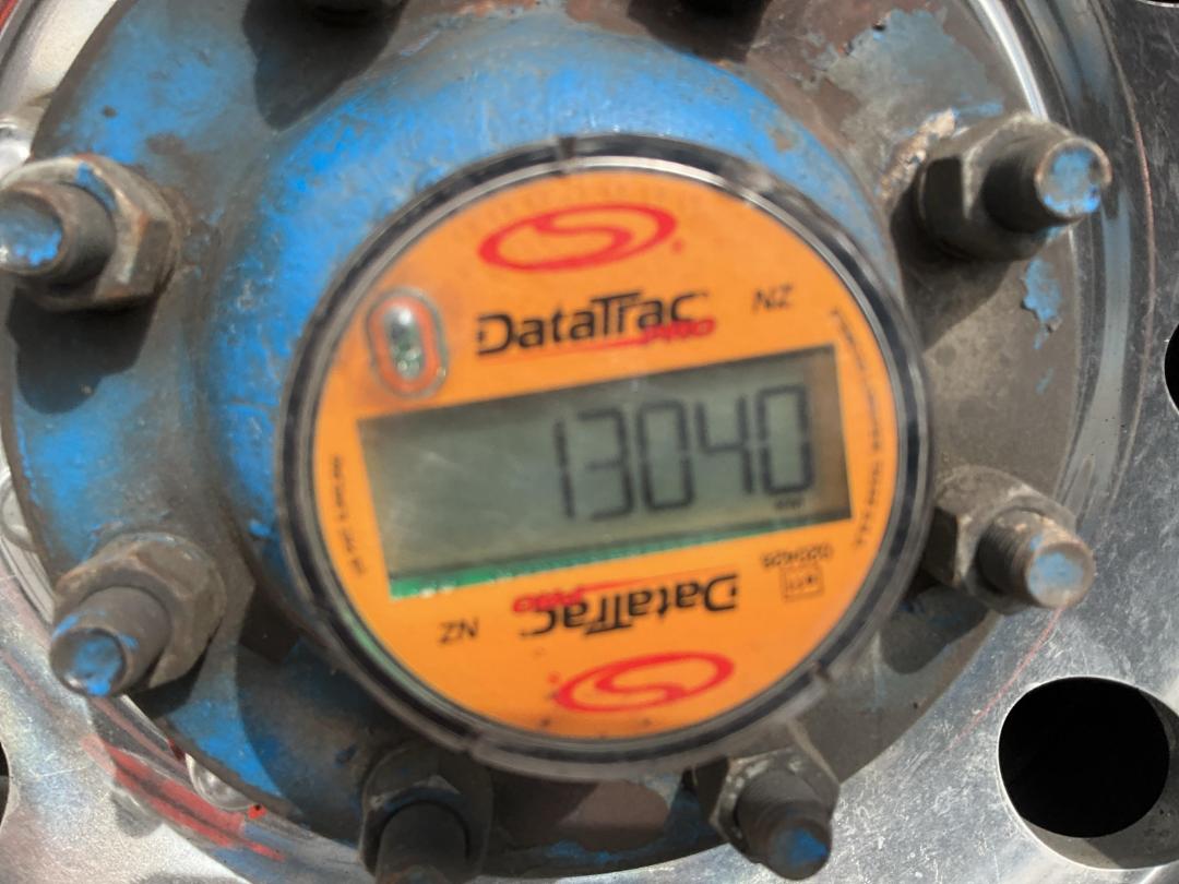 Photo '37' of FREIGHTLINER ARGOSY 8X4 Curtainsider