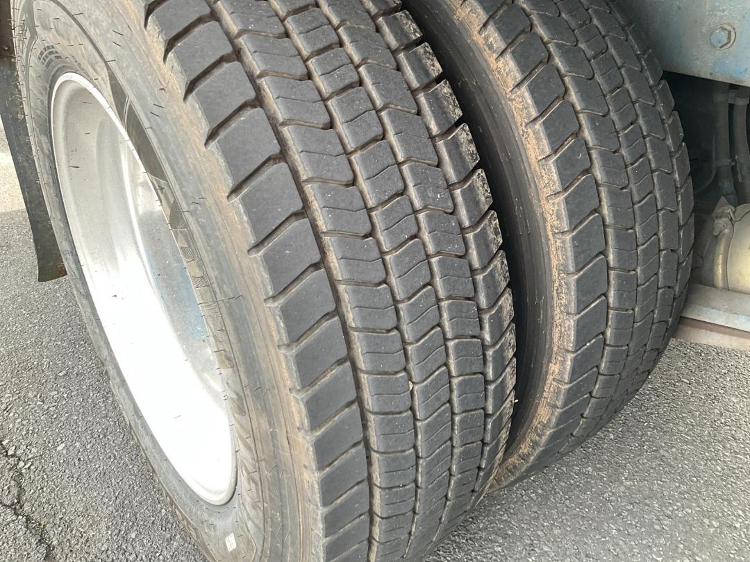 Photo '43' of FREIGHTLINER ARGOSY 8X4 Curtainsider