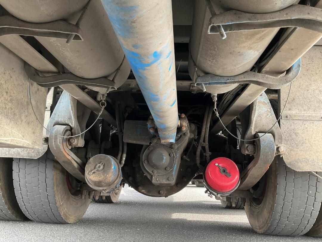 Photo '27' of FREIGHTLINER ARGOSY 8X4 Curtainsider