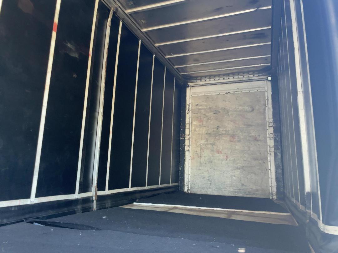 Photo '20' of Freightliner FRL ARGOSY 8X4 Curtainsider