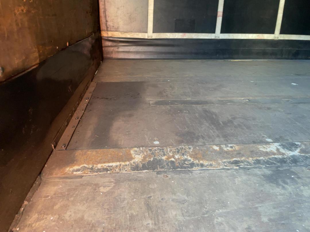 Photo '31' of Freightliner FRL ARGOSY 8X4 Curtainsider