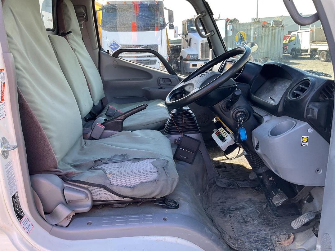 Photo '12' of Hino 300 XZU605R-Hkmmsq3 Other Truck