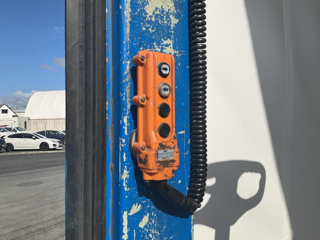 Photo '33' of Hino 500 FE7JPMG-QAU Curtainsider Photo '33' of Hino 500 FE7JPMG-QAU Curtainsider