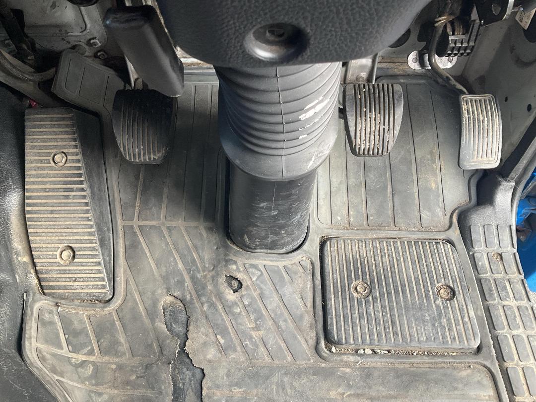 Photo '24' of Hino 500 FE7JPMG-QAU Curtainsider Photo '24' of Hino 500 FE7JPMG-QAU Curtainsider