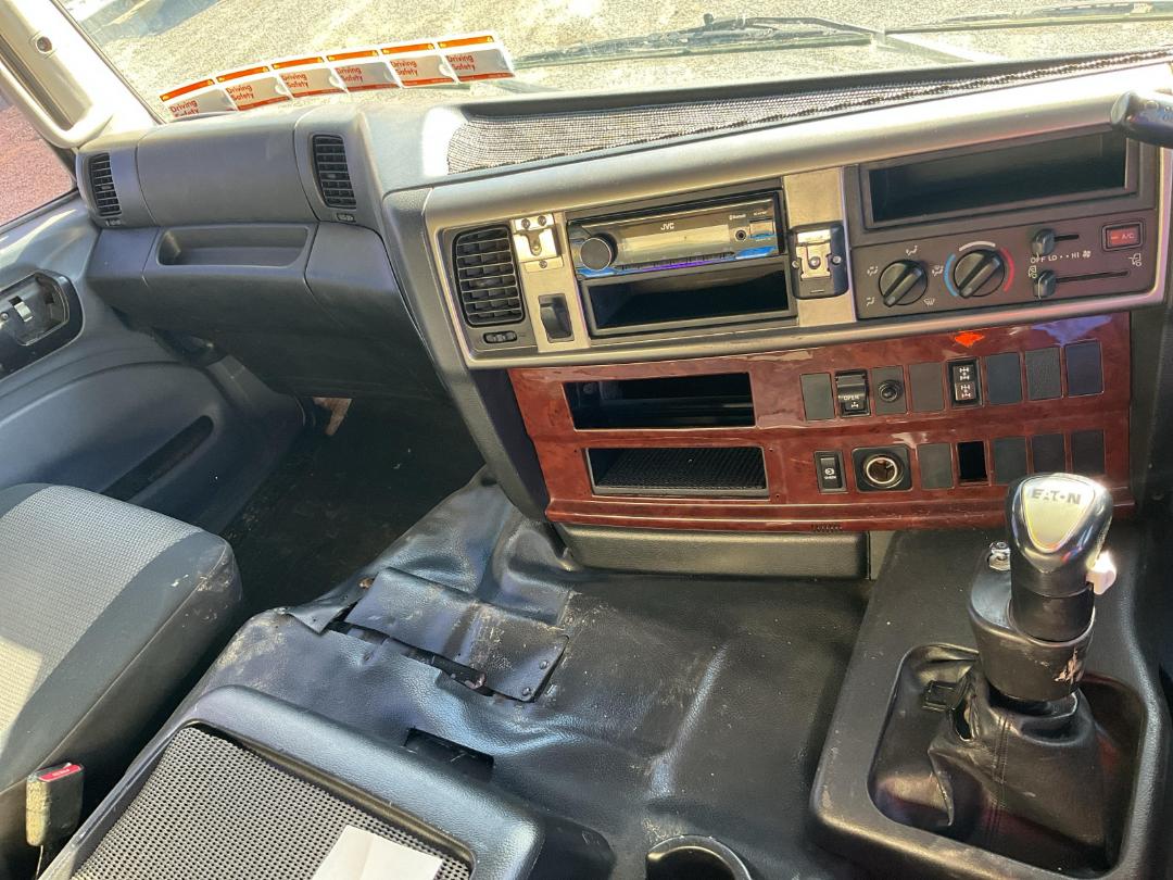 Photo '15' of Hino 700 FY1EULA-WA3 Chiller