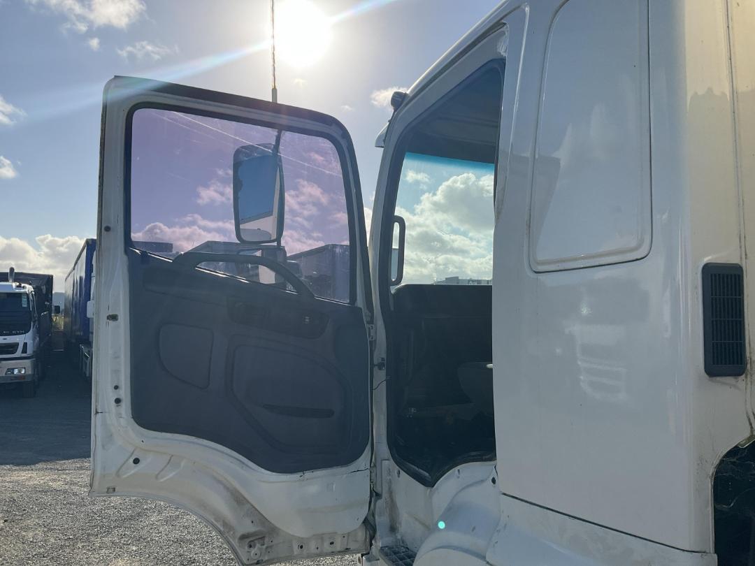 Photo '19' of Hino 700 FY1EULA-WA3 Chiller