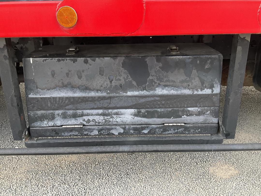 Photo '31' of Hino Dutro Transporter Photo '31' of Hino Dutro Transporter