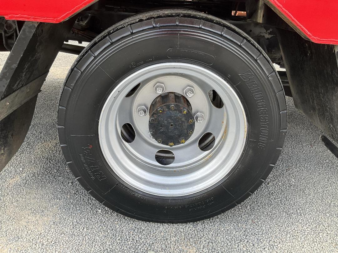 Photo '37' of Hino Dutro Transporter Photo '37' of Hino Dutro Transporter