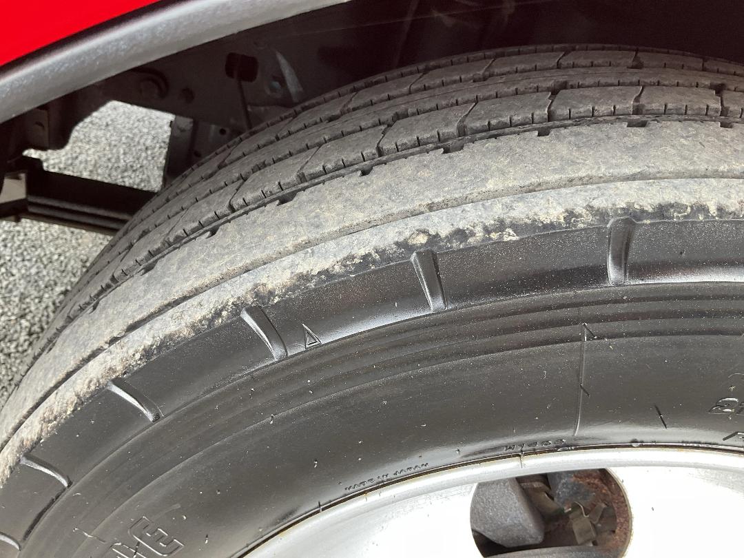 Photo '42' of Hino Dutro Transporter Photo '42' of Hino Dutro Transporter