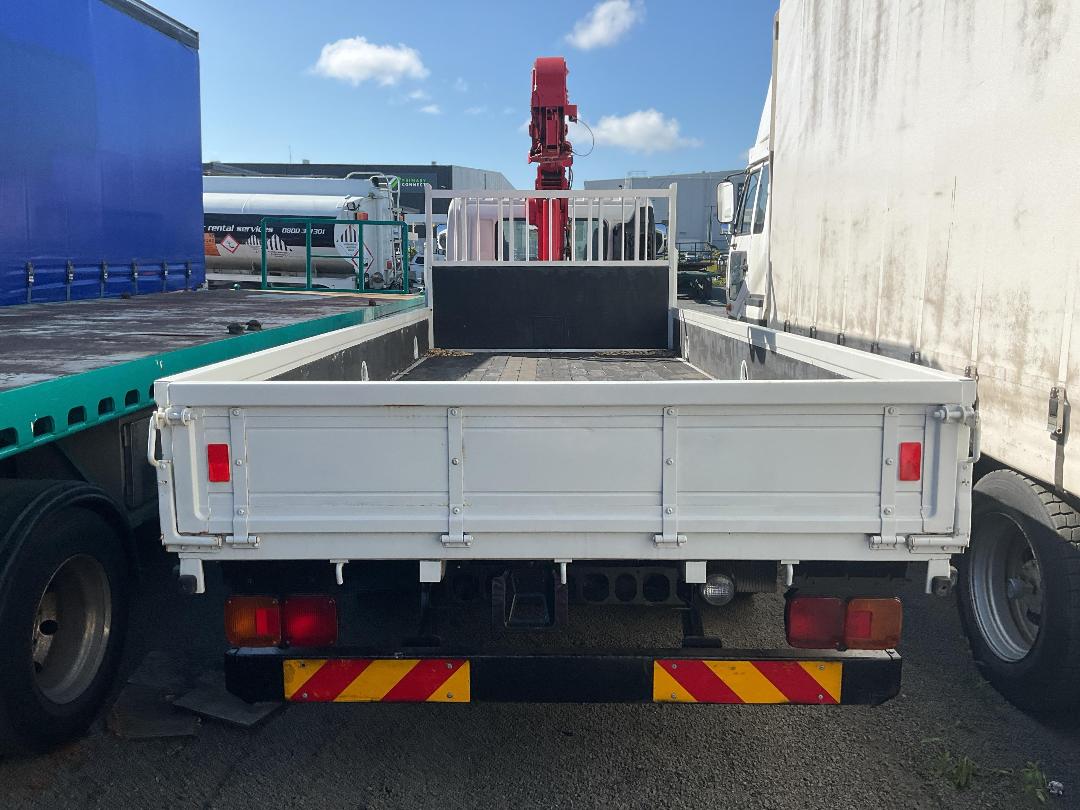 Photo '4' of Hino Ranger Flat Deck Crane