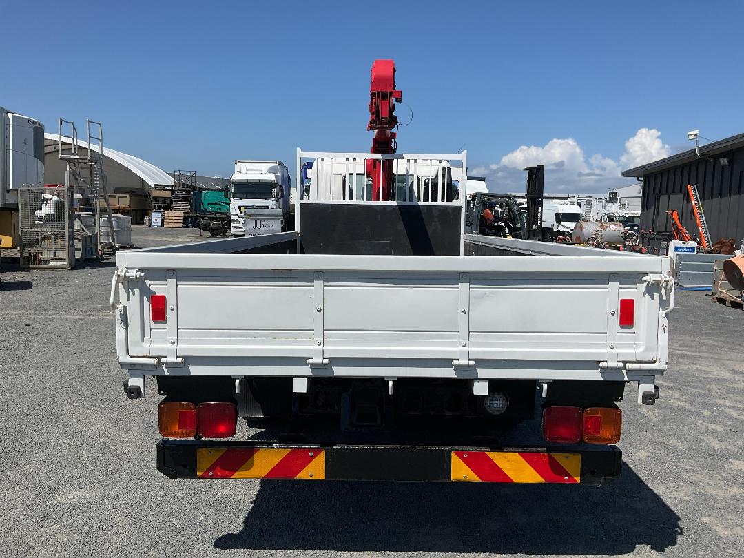 Photo '11' of Hino Ranger Flat Deck Crane