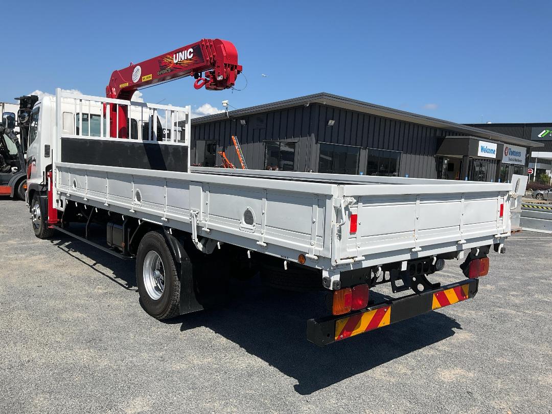 Photo '12' of Hino Ranger Flat Deck Crane