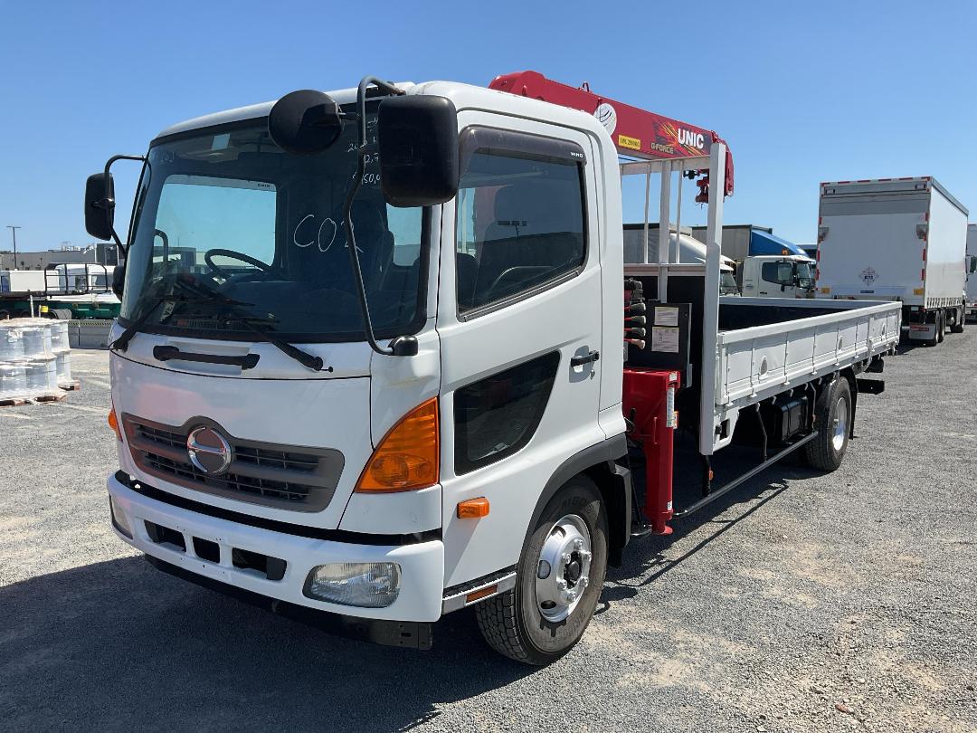 Photo '14' of Hino Ranger Flat Deck Crane
