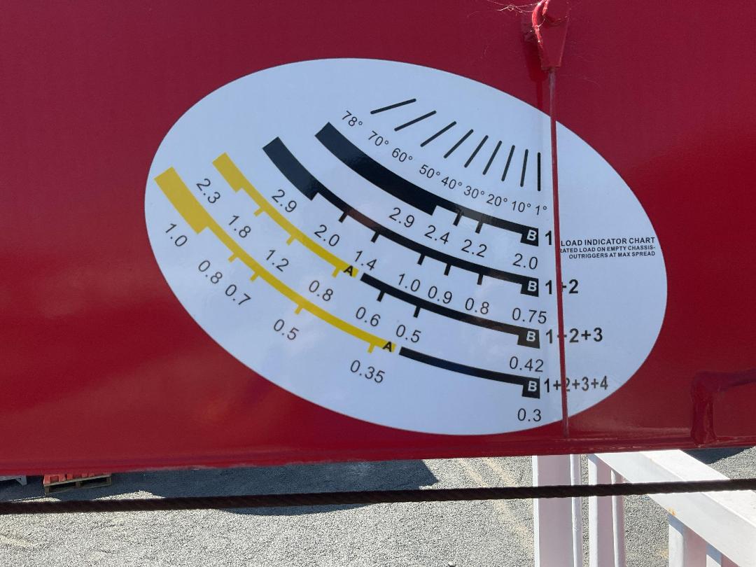 Photo '41' of Hino Ranger Flat Deck Crane