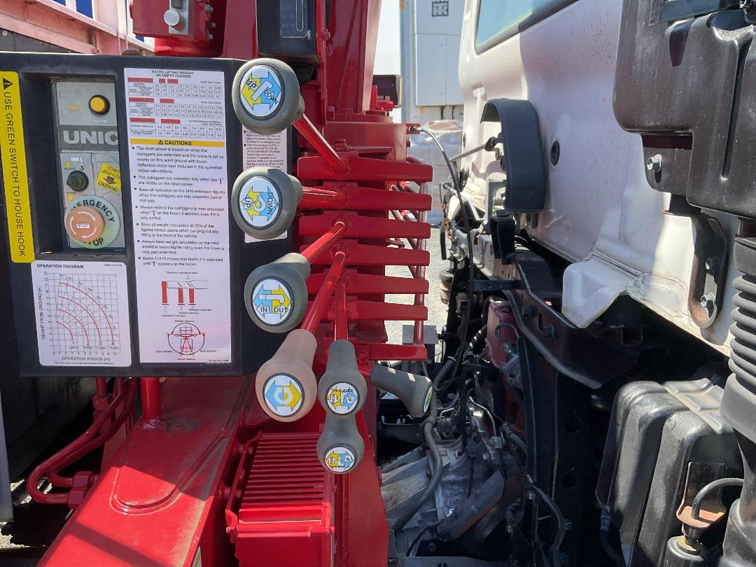 Photo '40' of Hino Ranger Flat Deck Crane