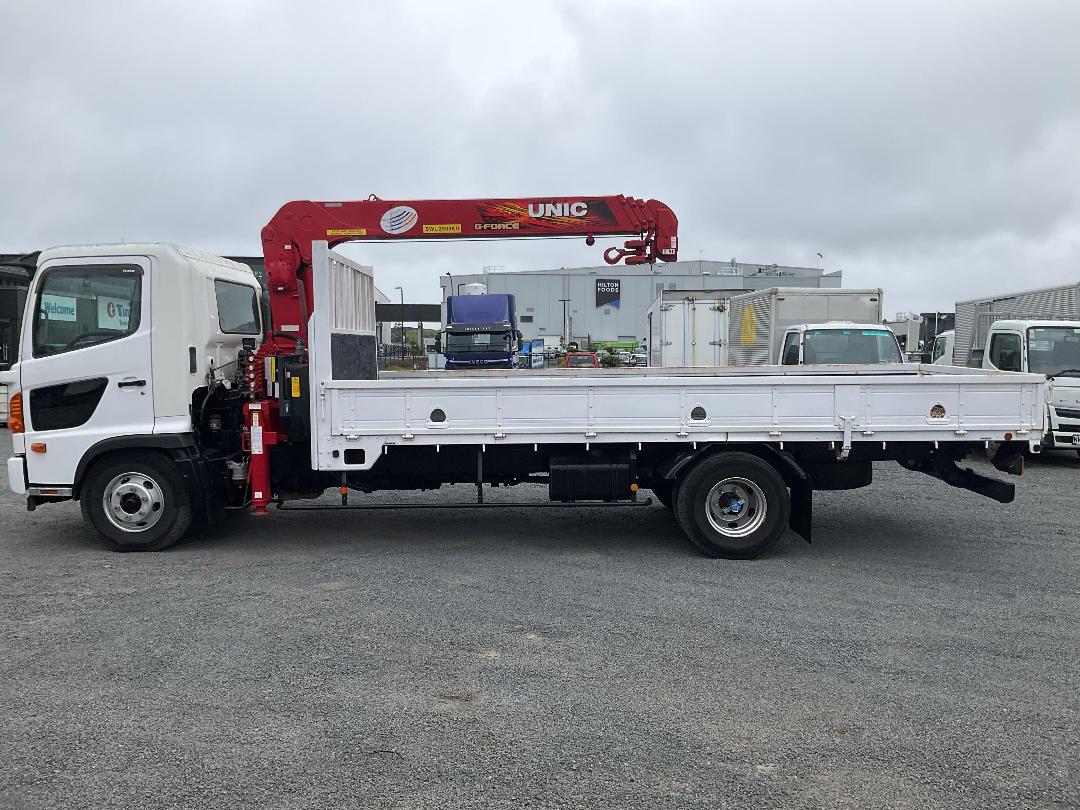 Photo '7' of Hino Ranger Flat Deck Crane Photo '7' of Hino Ranger Flat Deck Crane