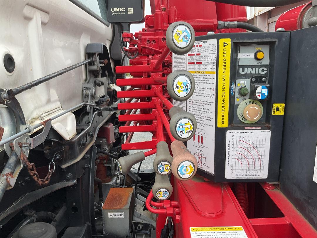 Photo '28' of Hino Ranger Flat Deck Crane Photo '28' of Hino Ranger Flat Deck Crane