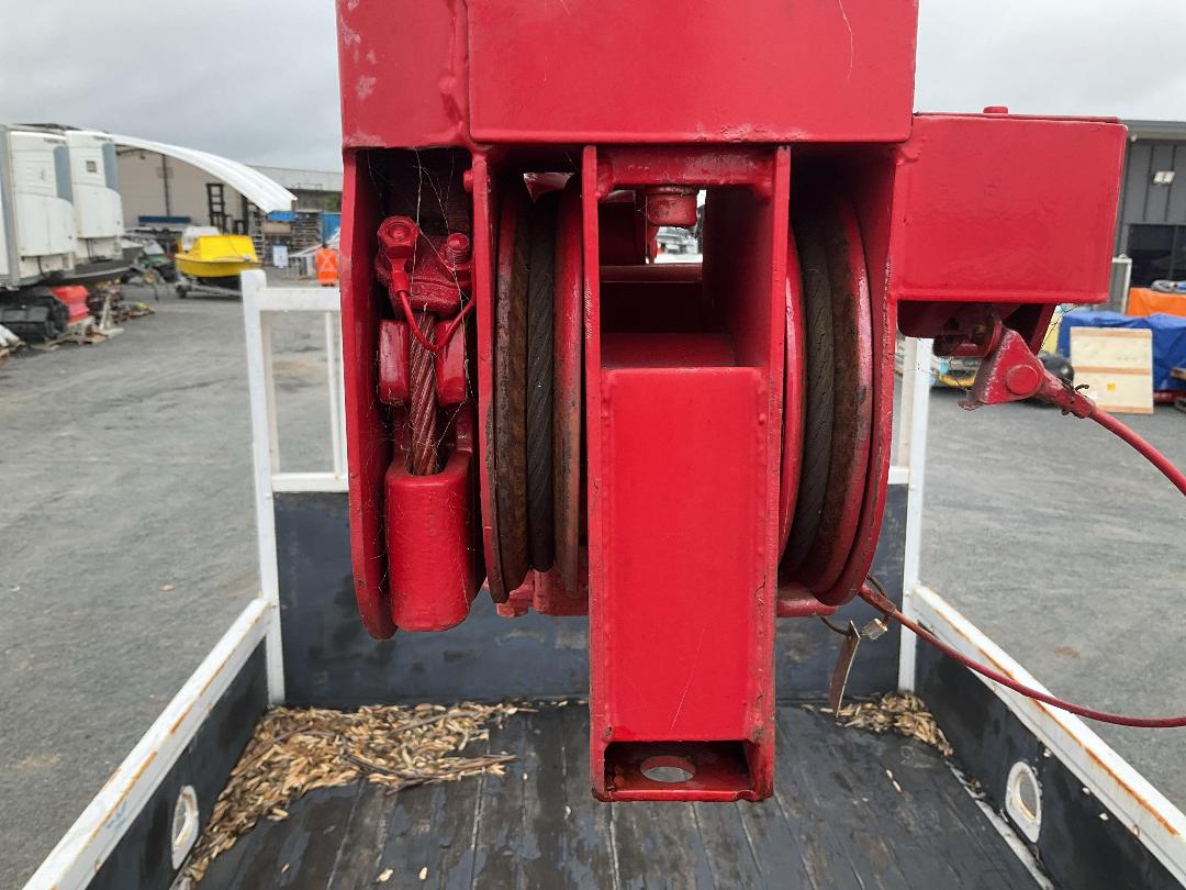 Photo '34' of Hino Ranger Flat Deck Crane Photo '34' of Hino Ranger Flat Deck Crane