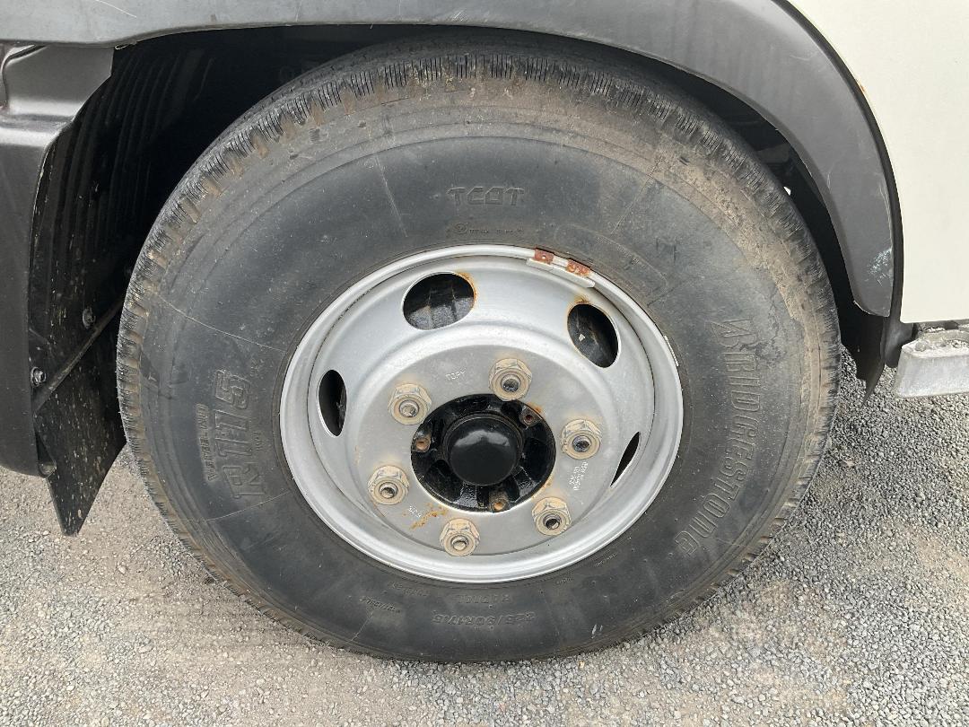 Photo '48' of Hino Ranger Flat Deck Crane Photo '48' of Hino Ranger Flat Deck Crane