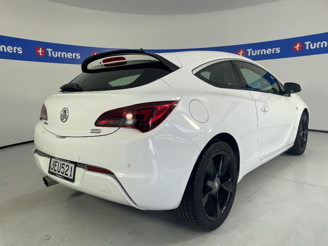 Photo '7' of Holden Astra