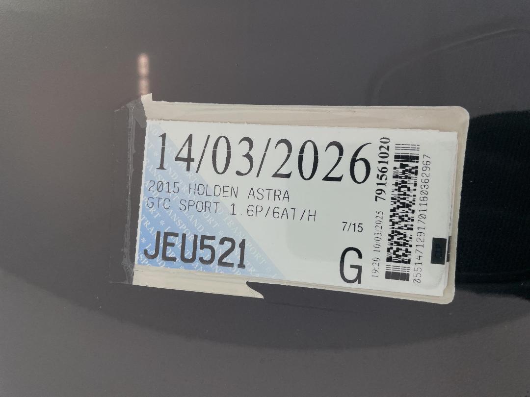 Photo '28' of Holden Astra