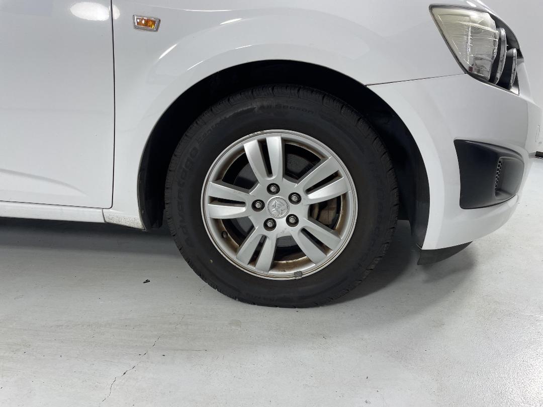 Photo '9' of Holden Barina Photo '9' of Holden Barina