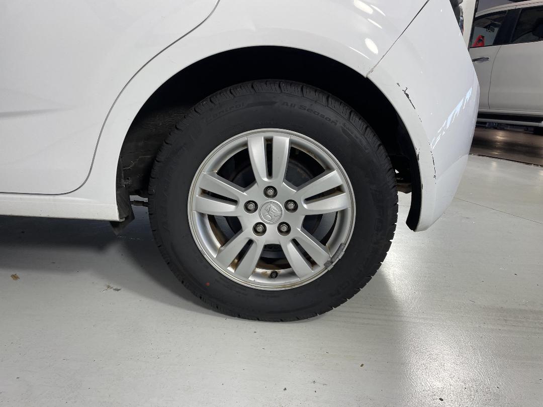 Photo '11' of Holden Barina Photo '11' of Holden Barina