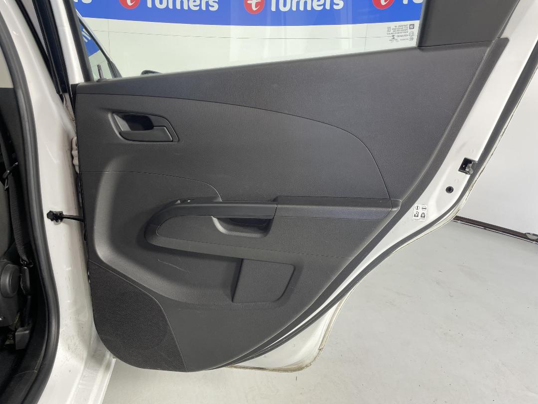 Photo '19' of Holden Barina Photo '19' of Holden Barina