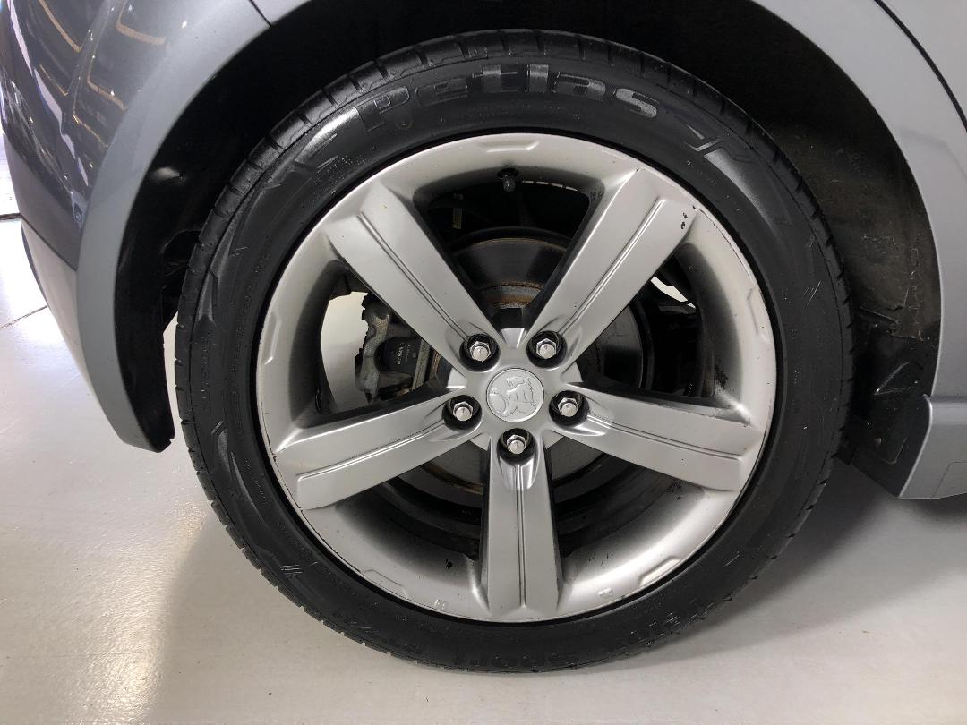 Photo '12' of Holden Barina