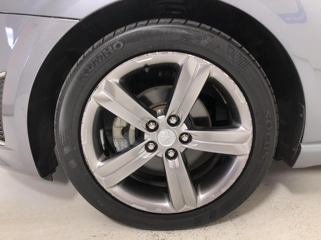 Photo '10' of Holden Barina