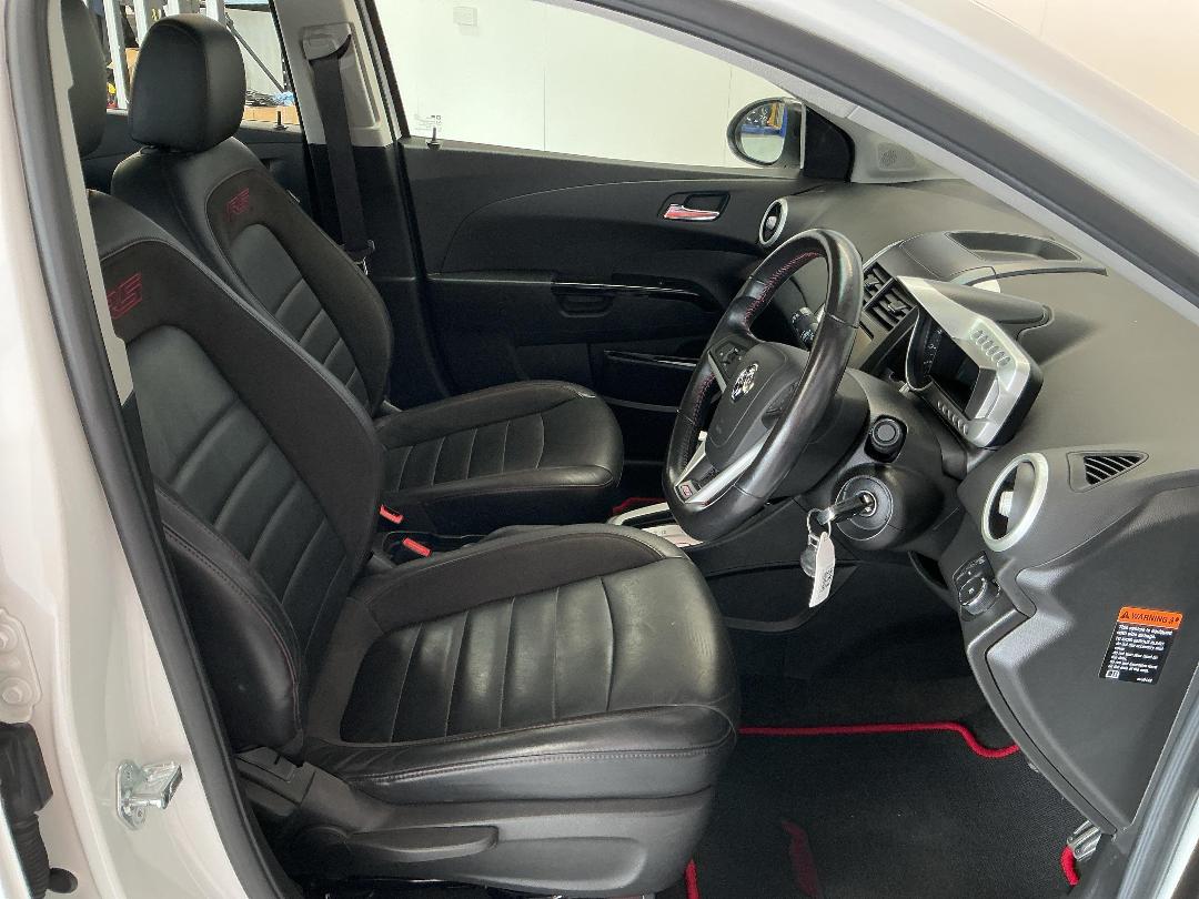 Photo '16' of Holden Barina