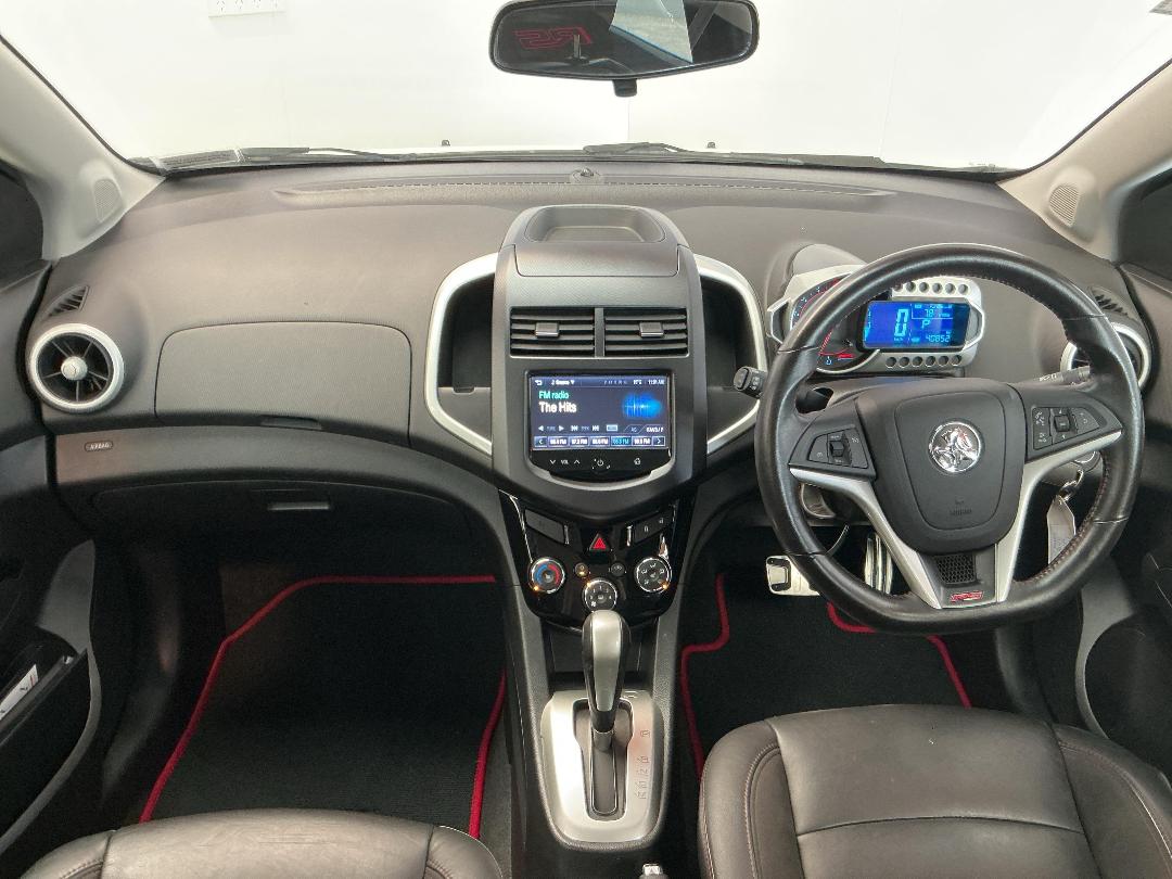 Photo '17' of Holden Barina