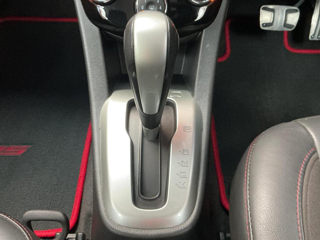 Photo '23' of Holden Barina