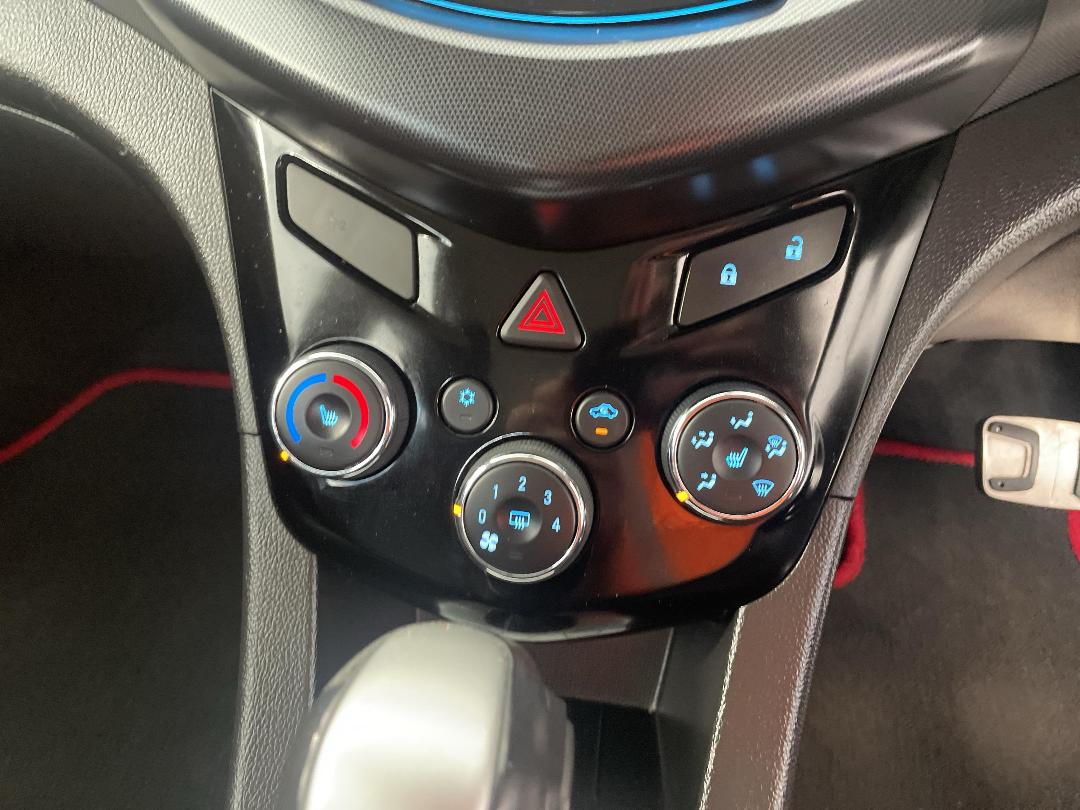 Photo '29' of Holden Barina