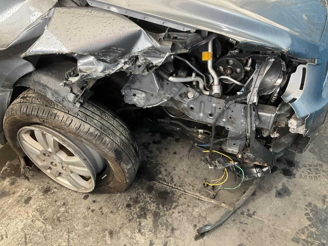 Photo '2' of Holden Barina CD