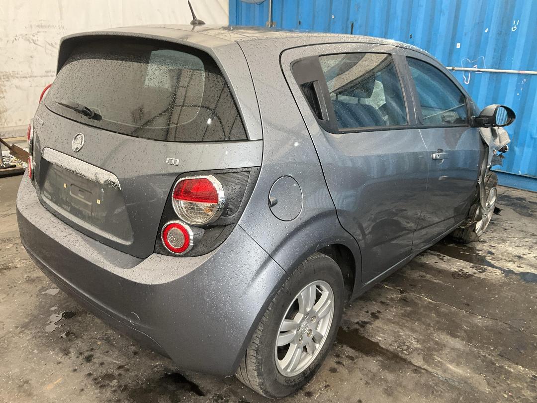 Photo '8' of Holden Barina CD