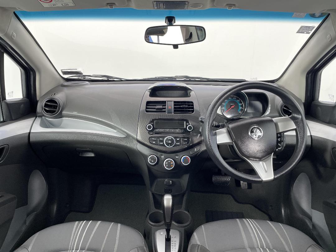 Photo '17' of Holden Barina Spark