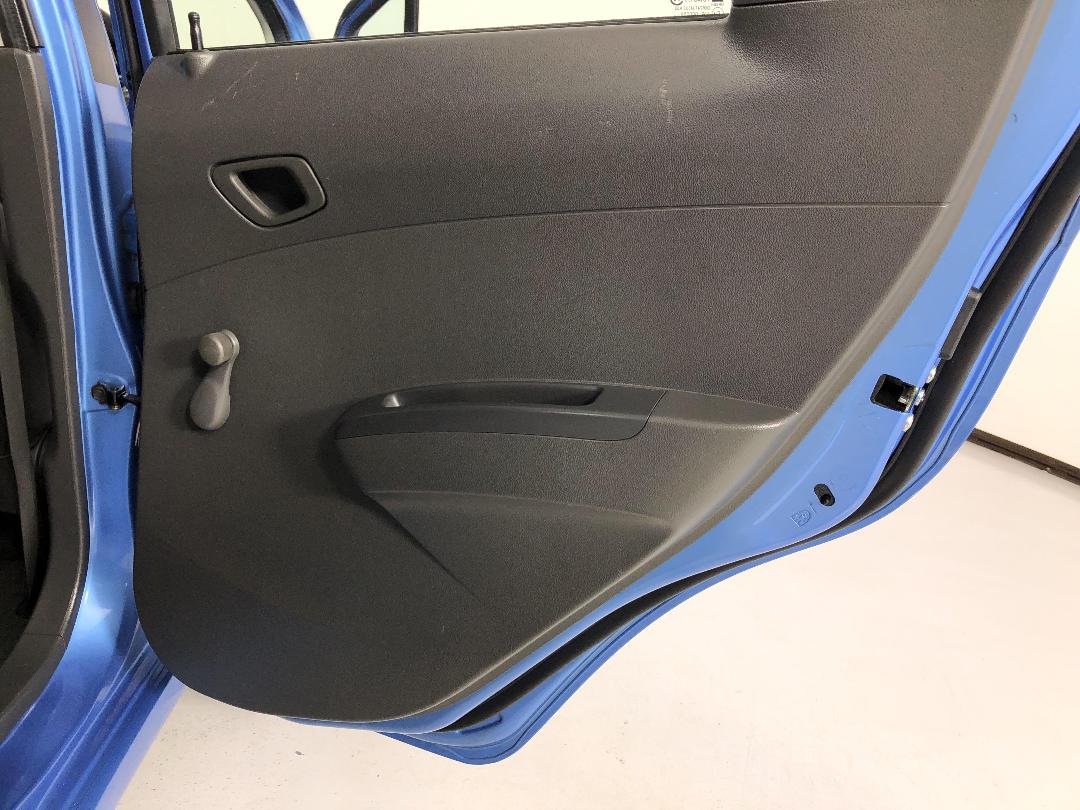 Photo '19' of Holden Barina Spark