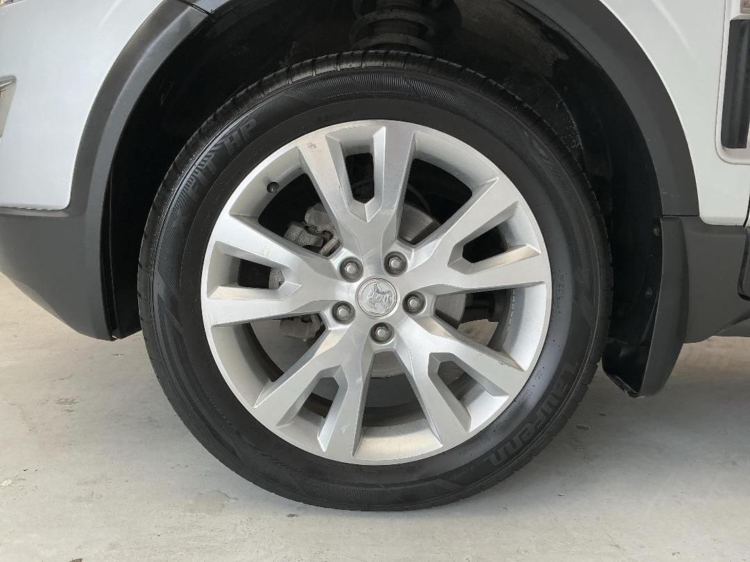 Photo '10' of Holden Captiva 5 Photo '10' of Holden Captiva 5