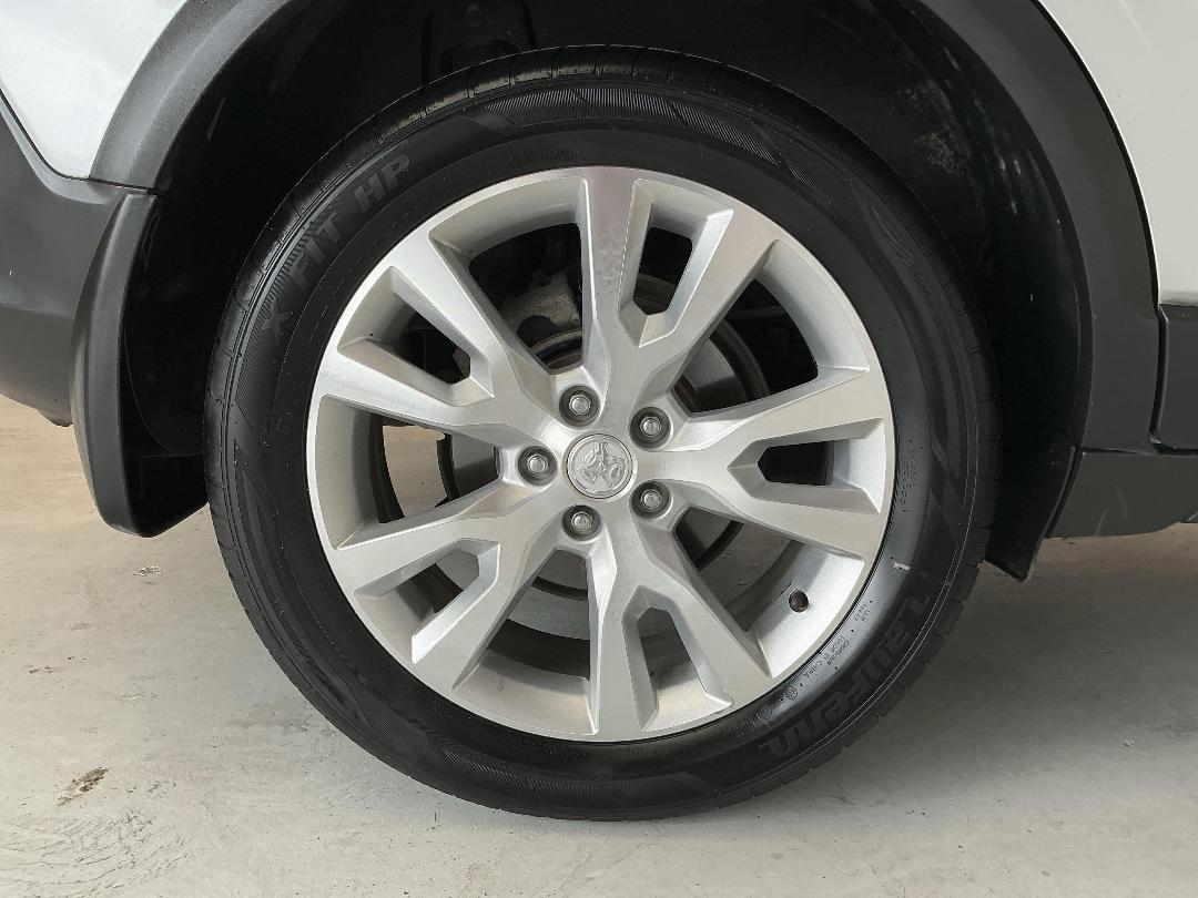 Photo '12' of Holden Captiva 5 Photo '12' of Holden Captiva 5