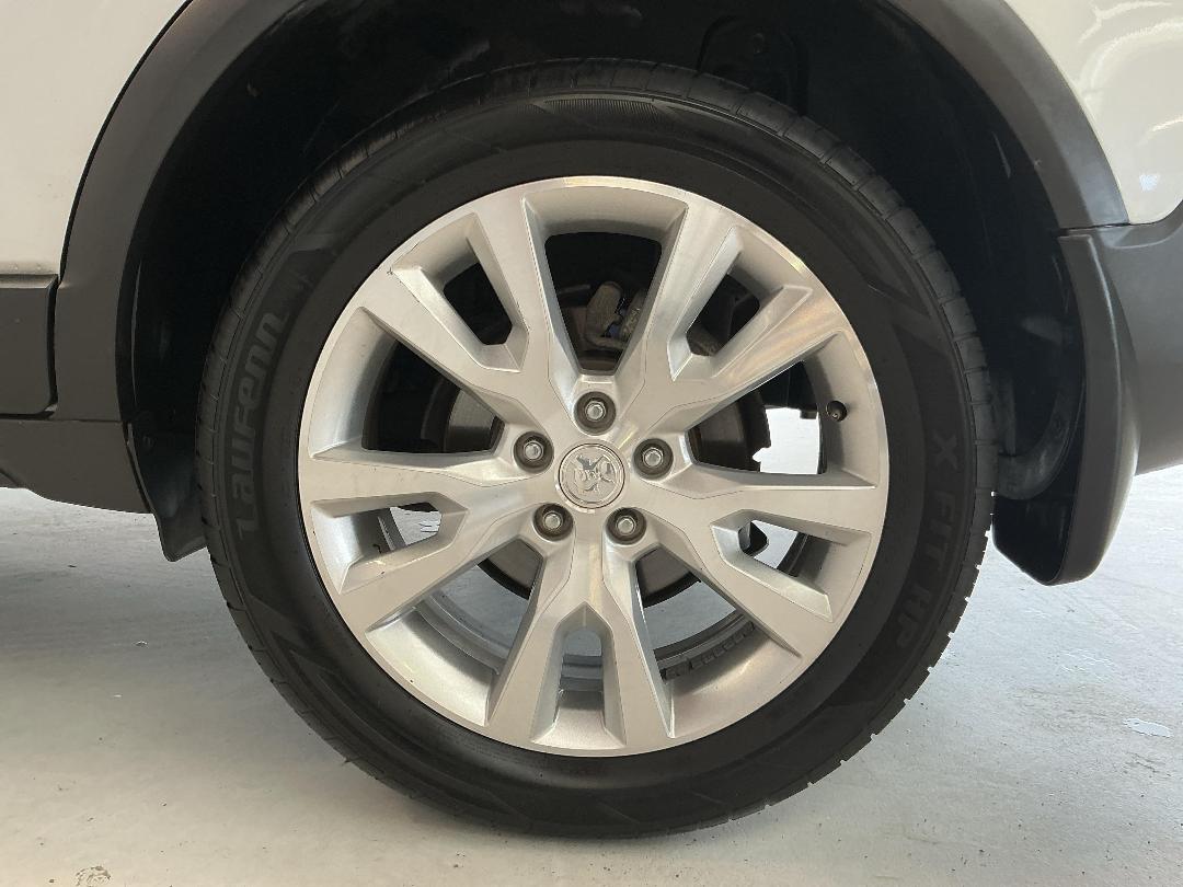 Photo '11' of Holden Captiva 5 Photo '11' of Holden Captiva 5