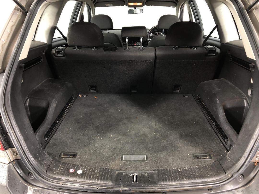 Photo '14' of Holden Captiva 5