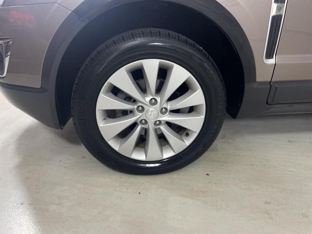 Photo '10' of Holden Captiva 5