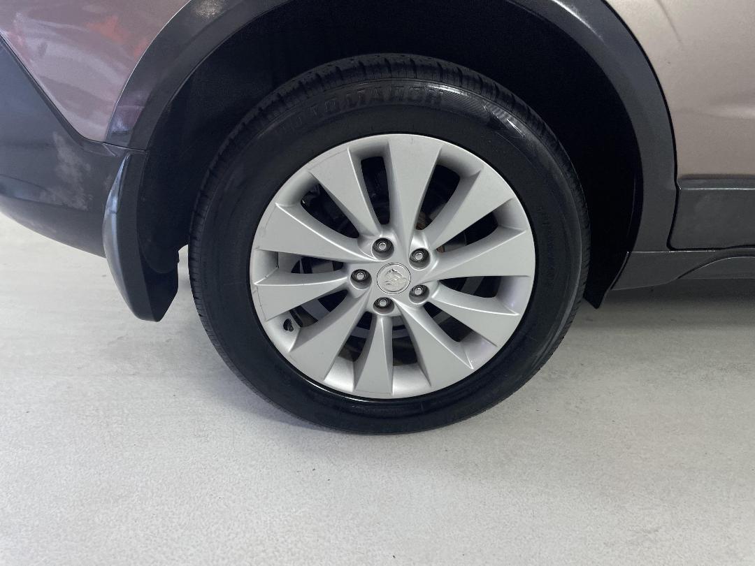 Photo '12' of Holden Captiva 5