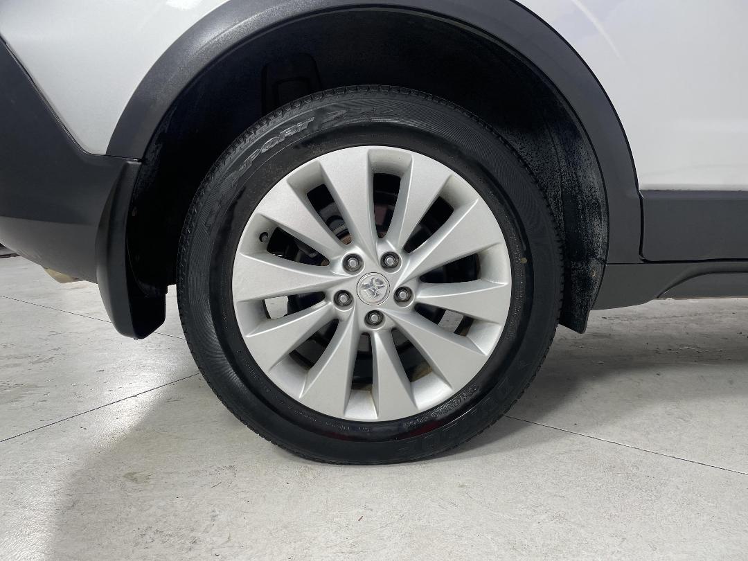 Photo '12' of Holden Captiva 5